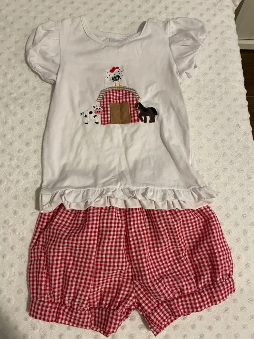 Girls White Top & Red Gingham Shorts Matching Set - Picture 1 of 1